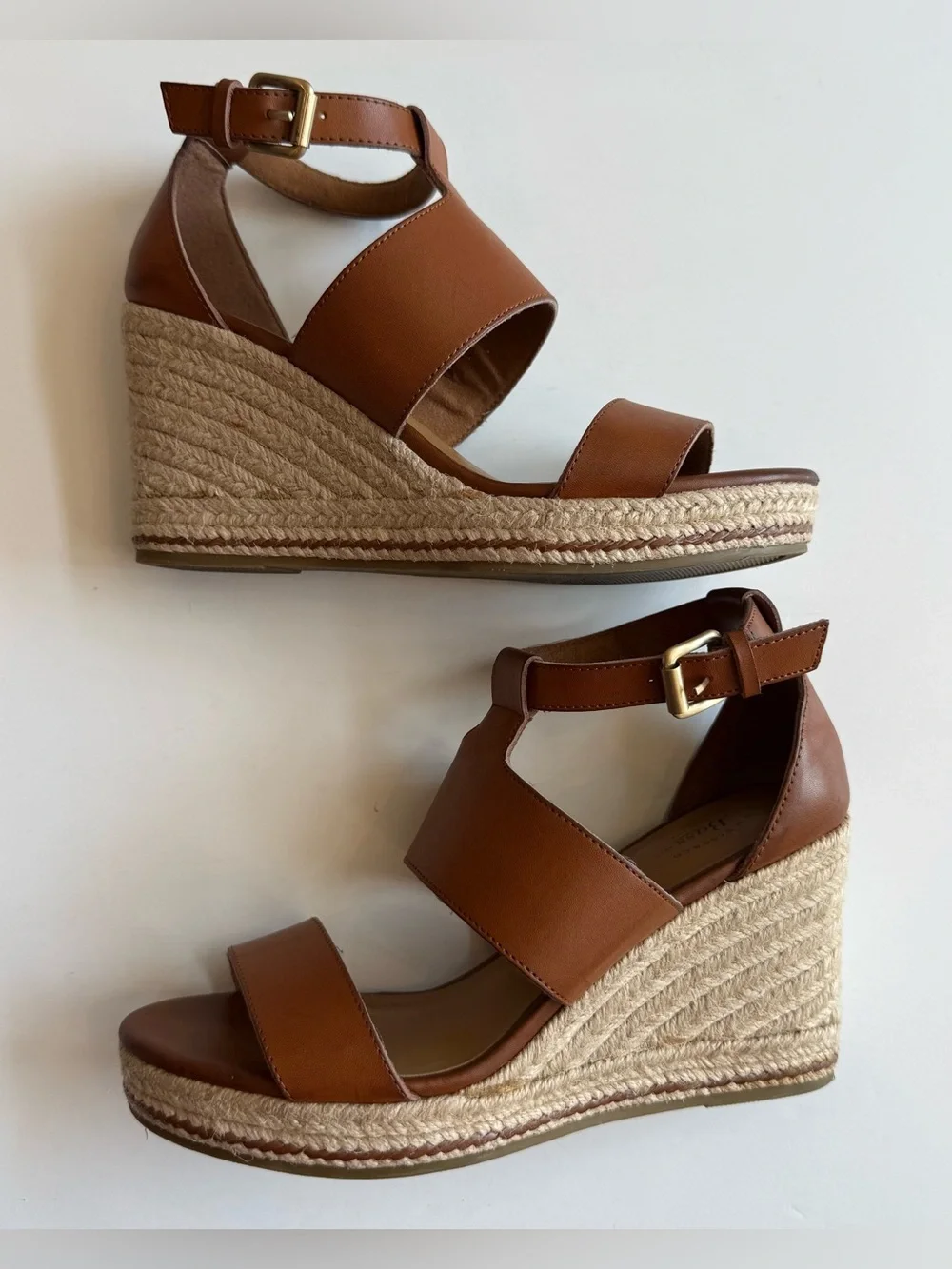 GH Bass & Co Bass Cody Women’s 7.5 M Espadrille Wedge Sandal Faux Leather Cognac
